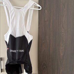Brand new men’s cycling bibs